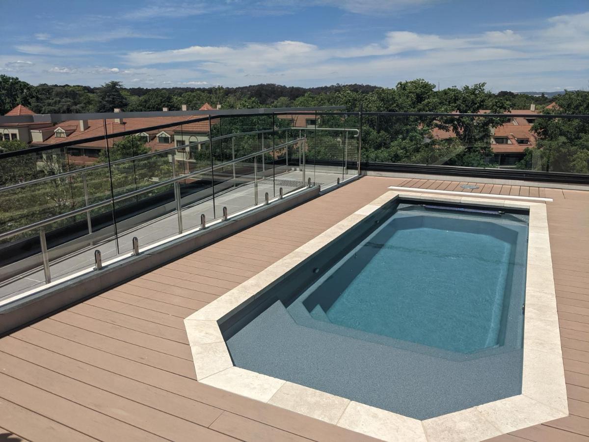 Apartment Smart Right In Cbd *